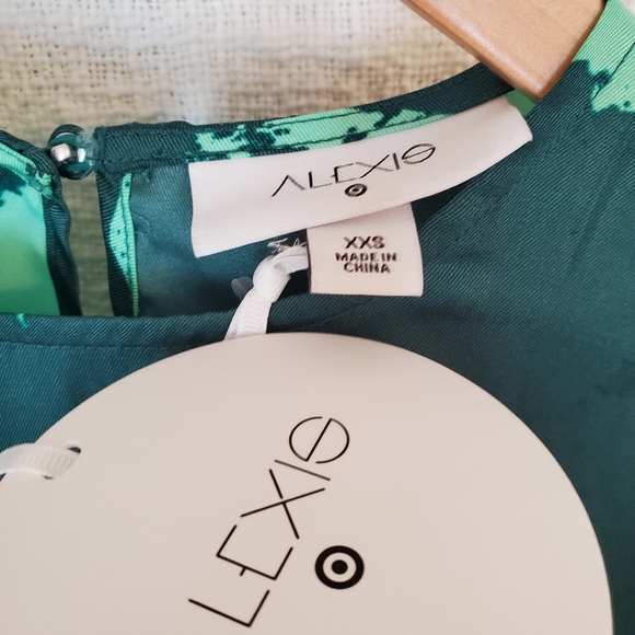 ALEXIS ROPE BELT TIERED DRESS FLORAL - Size XS🍀 - Picture 4 of 4